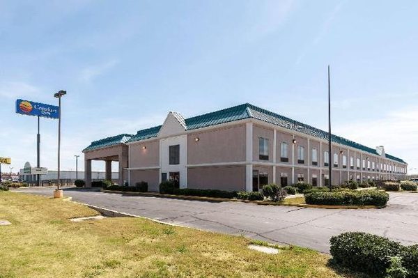 Quality Inn Clarksdale Mississippi — Property