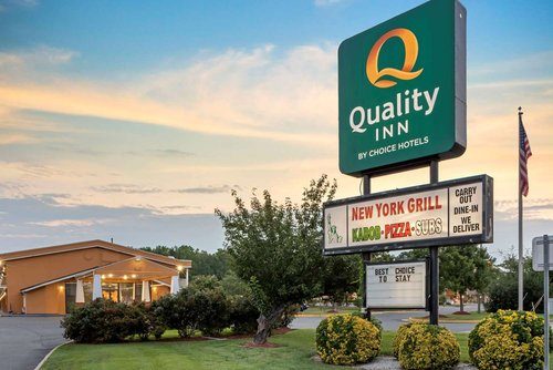 Quality Inn Fredericksburg Near Historic Downtown — Property