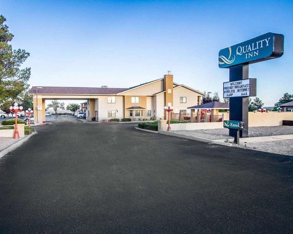 Quality Inn Holbrook Near Petrified Forest — Property