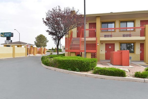 Quality Inn Holbrook Near Petrified Forest — Property