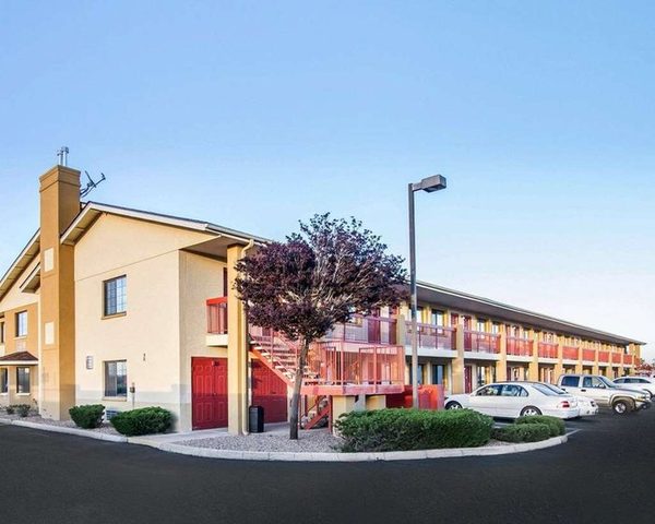 Quality Inn Holbrook Near Petrified Forest — Property
