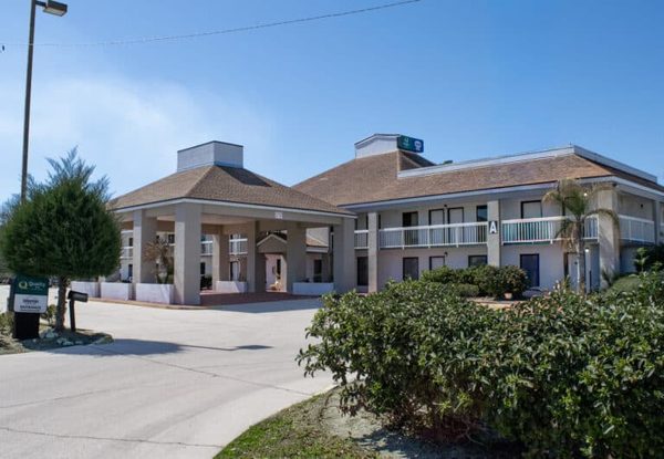 Quality Inn Kingsland — Property