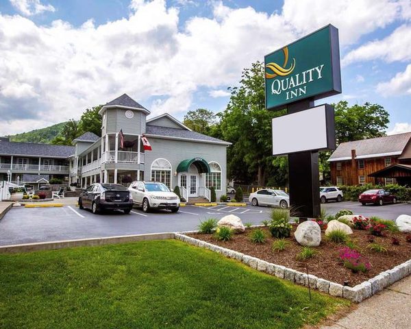 Quality Inn Lake George — Property