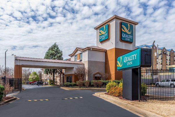 Quality Inn Memphis Northeast near I 40 — Property