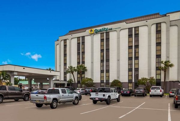 Quality Inn Mercury Drive — Property