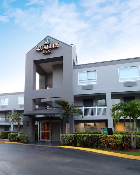 Quality Inn Miami Airport — Property