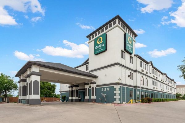 Quality Inn near Seaworld — Property