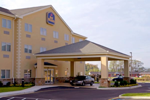 Quality Inn — Property