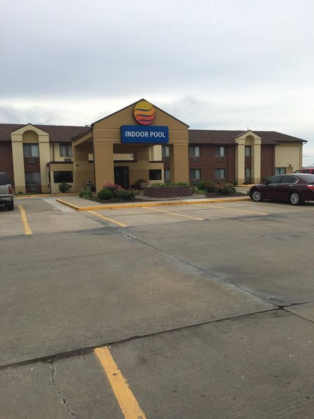 Quality Inn Suites Boonville Columbia Boonville Missouri — Property