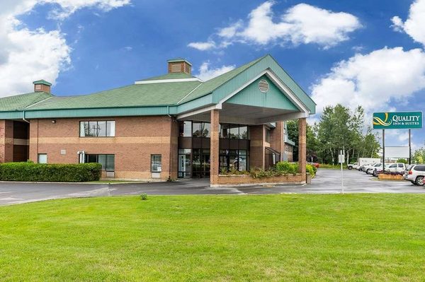 Quality Inn Suites — Property