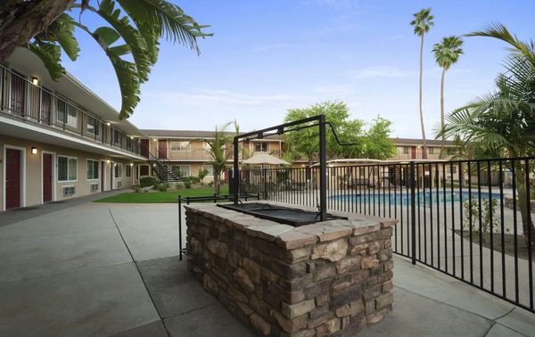 Quality Inn Suites by Choice Hotels Santa Maria — Property