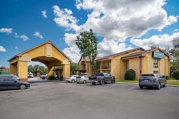 Quality Inn Suites NRG Park Medical Center — Property