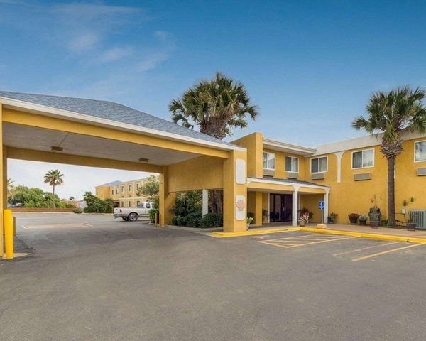 Quality Inn Suites on the Beach — Property