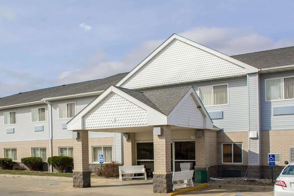 Quality Inn Suites — Property