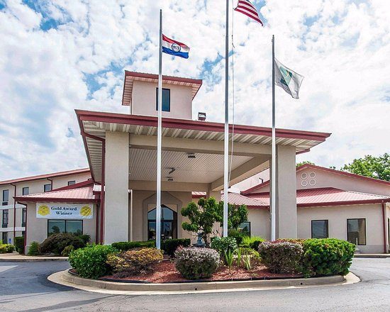 Quality inn West Plains Missouri — Property