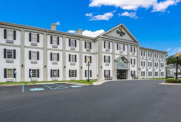 Quality Inn — Property