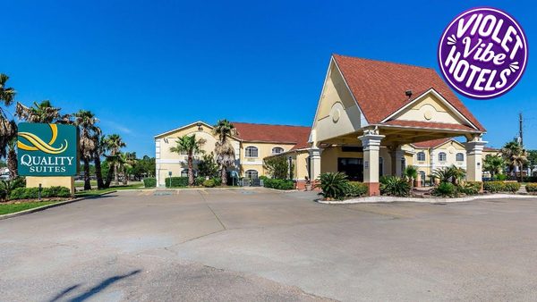 Quality Suites Houston North Spring — Property
