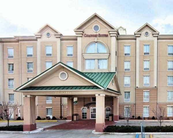 Quality Suites NYC Gateway — Property