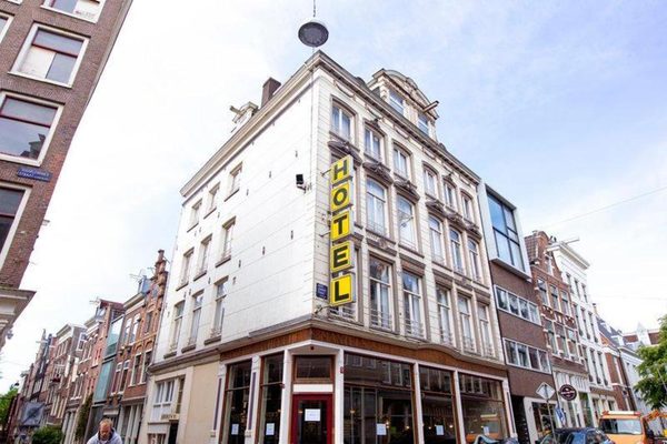 Quentin Arrive Hotel — Property