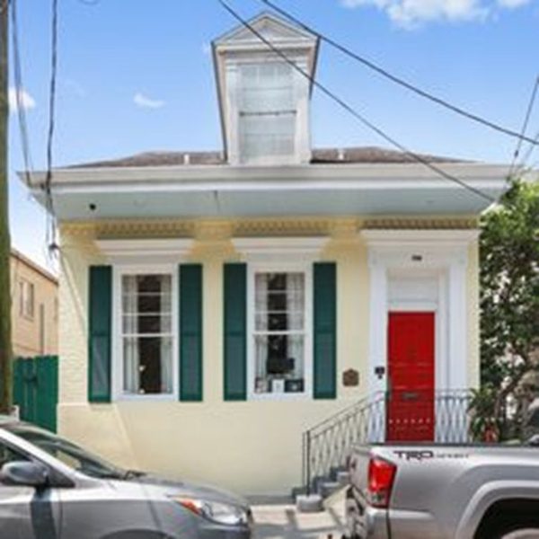 R B Bed and Breakfast — Property