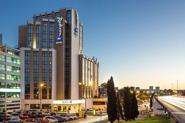 Radisson Blu Hotel Lisbon — Property