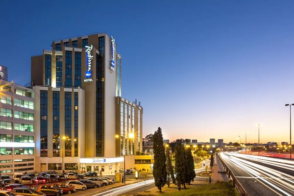 Radisson Blu Hotel Lisbon — Property