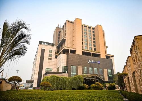Radisson Blu Hotel New Delhi Paschim Vihar — Property