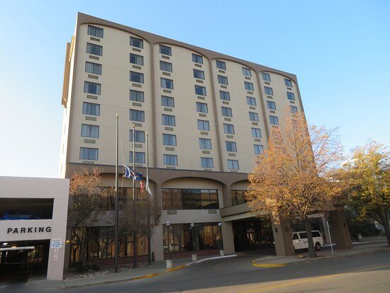 Radisson Hotel Bismarck — Property