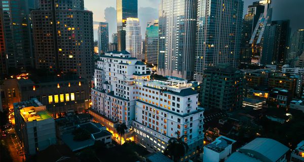Radisson Hotel Chateau De Bangkok — Property