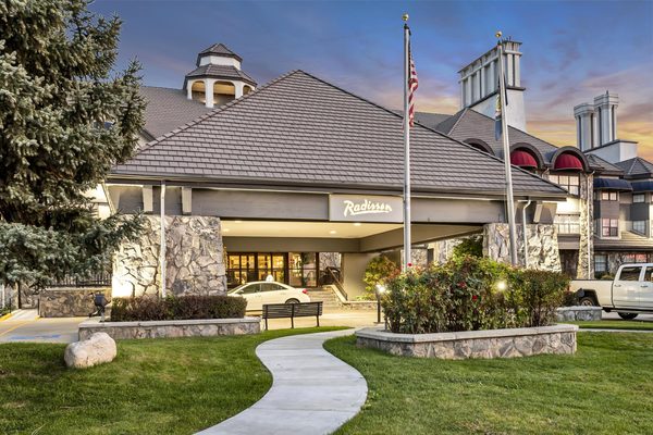 Radisson Hotel Salt Lake City Airport — Property