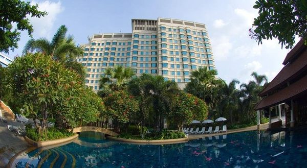 Rama Gardens Hotel Bangkok — Property