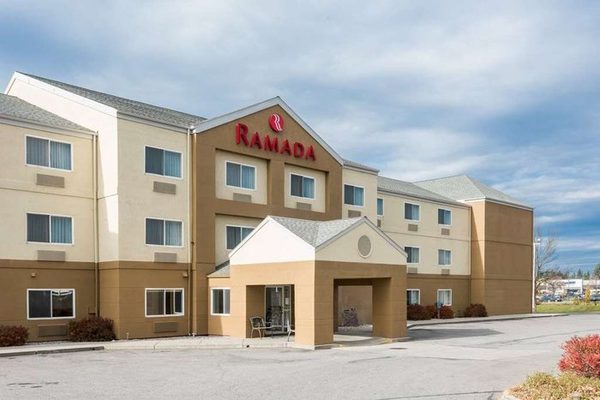Ramada by Wyndham Coeur d Alene — Property