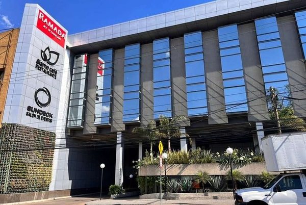 Ramada by Wyndham Mexico City Santa Fe — Property
