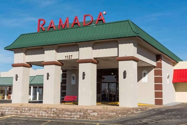 Ramada by Wyndham Mountain Home Mountain Home Arkansas — Property