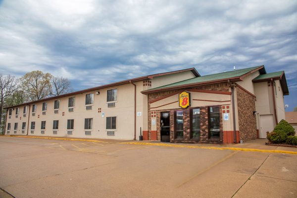 Ramada by Wyndham Mountain Home Mountain Home Arkansas — Property