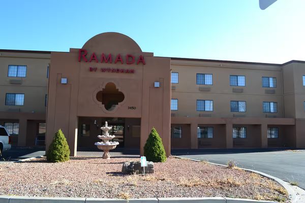 Ramada by Wyndham Santa Fe — Property