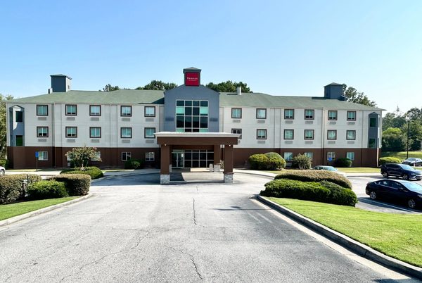 Ramada Limited Atlanta — Property