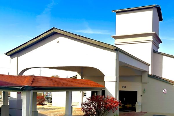 Ramada Limited Columbia — Property