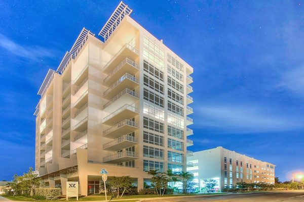 Real Living Residences Miami Florida — Property