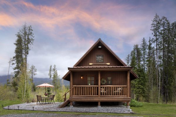 Reclusive Moose Cabins Columbia Falls Montana — Property