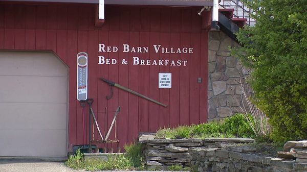 Red Barn Village Bed and Breakfast Clarks Summit Pennsylvania — Property