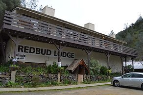Red Bud Lodge — Property