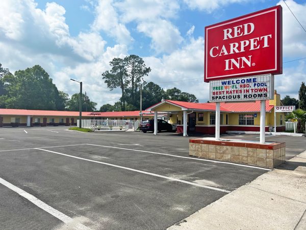 Red Carpet Inn Starke Starke Florida — Property