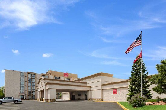 Red Lion Hotel Conference Center Cheyenne — Property