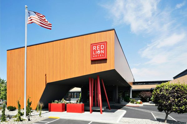 Red Lion Hotel Gillette — Property