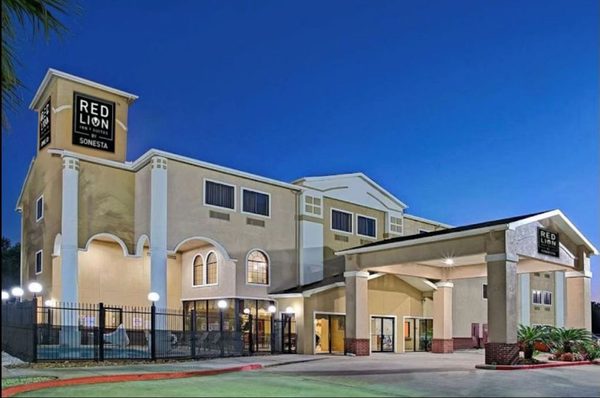 Red Lion Inn Suites Houston IAH Airport — Property