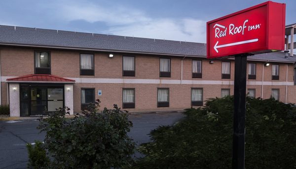 Red Roof Inn Allentown South — Property