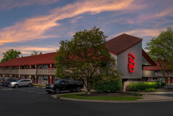 Red Roof Inn Auburn Hills — Property