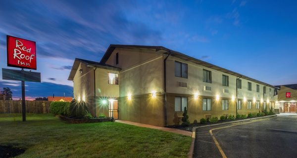 Red Roof Inn Binghamton North — Property