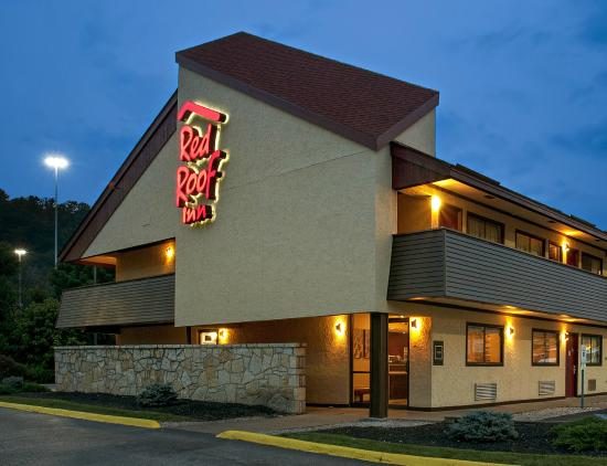 Red Roof Inn Charleston Kanawha City WV — Property
